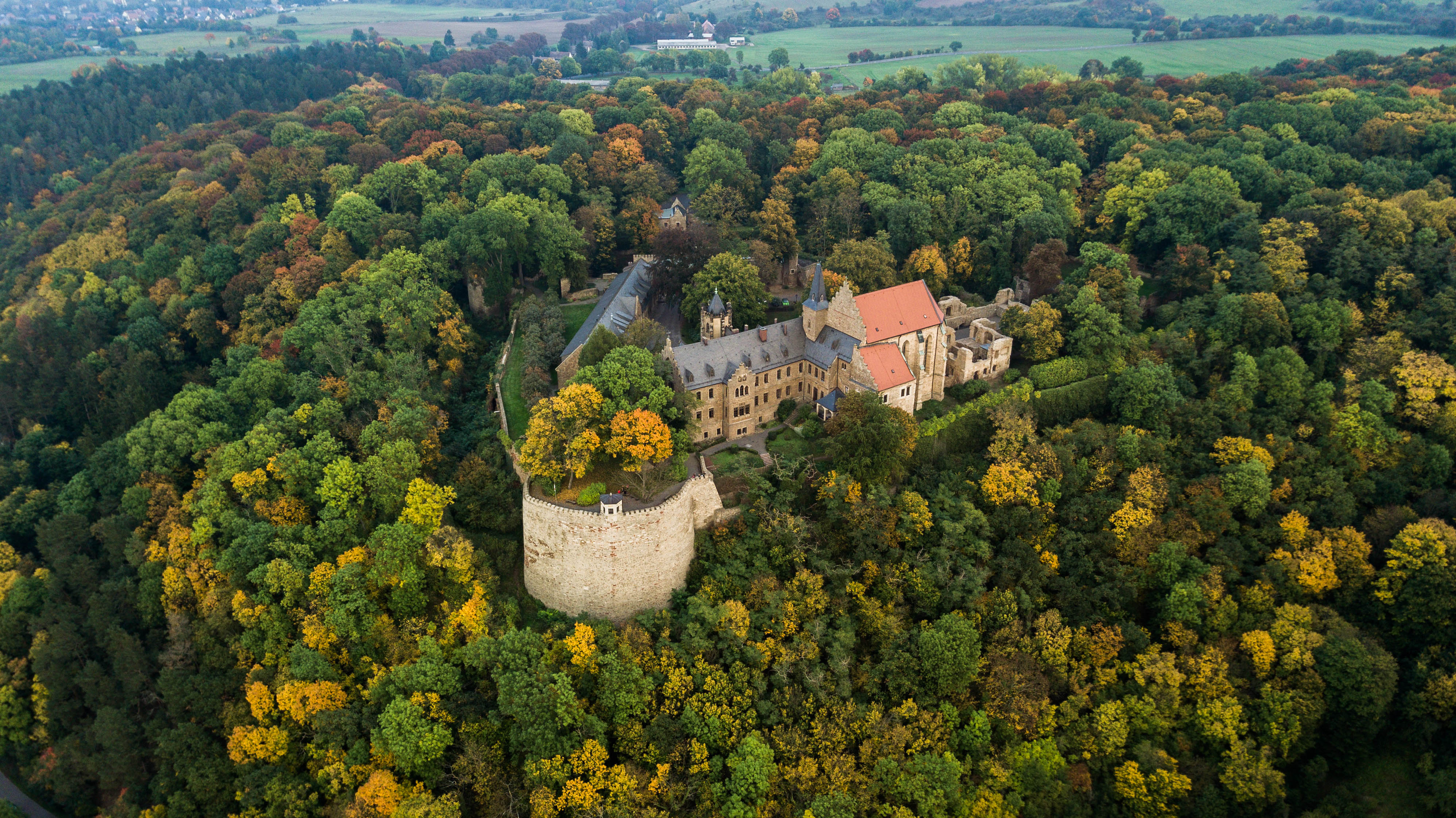 Schloss_Mansfeld.jpg